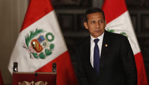 Simon dijo que Humala debería aclarar rumor sobre hijo extramatrimonial.