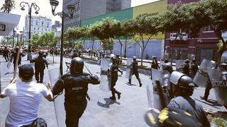Policía detuvo a 23 mineros ilegales por vandalismo en Lima [Fotos]