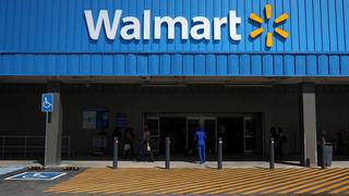 Coronavirus: Arrestan a mujer en Florida por escupir en estantes de alimentos de Walmart