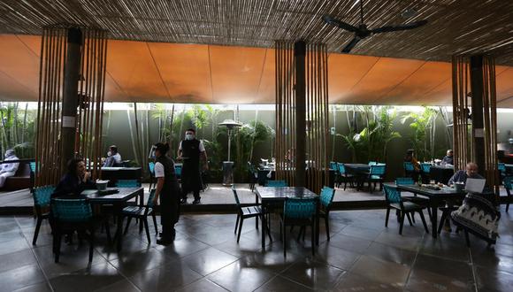 Presidenta de AHORA indicó que no todos los restaurantes están en condiciones de operar con poco margen de ganancia o a pérdida. (Foto: Fernando Sangama | GEC)