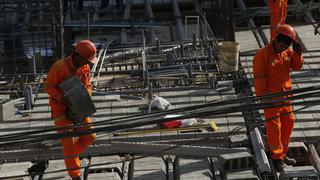 MTPE establecerá protocolos para vigilar salud de trabajadores del sector construcción