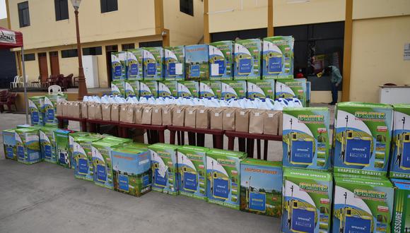 Tacna: entregan mochilas con implementos de desinfección a juntas vecinales (Foto: Municipalidad Provincial de Tacna).