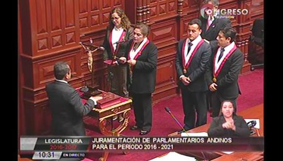 Parlamentarios andinos juraron al cargo para el período 2016-2021. (Captura de video)