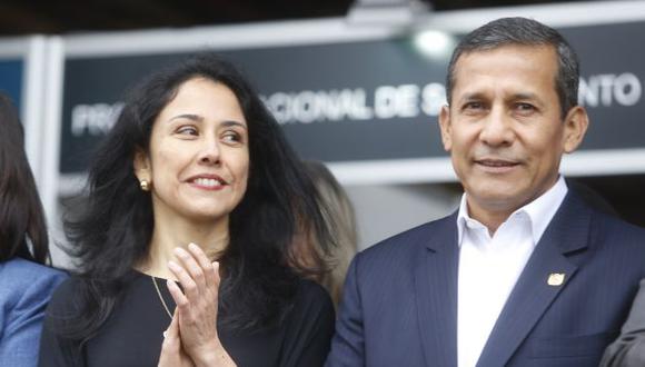 Ollanta Humala y Nadine Heredia agradecen a PPK por dejar que pasen Navidad en familia. (MarioZapata/Perú21)