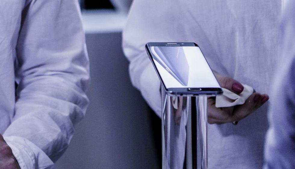 Samsung presentó sus dos nuevos smartphones: Galaxy Note 5 y S6 Edge Plus. (Bloomberg)