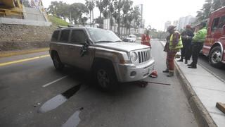 Barranco: Vehículo se volcó en la bajada de Armendáriz