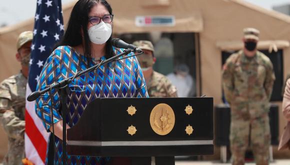 La ministra de Defensa, Nuria Esparch, indicó que la investigación involucra a 49 oficiales y un grupo de suboficiales. (Foto: Andina)