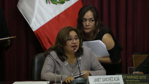 La presidenta de la Comisión de Ética, Janet Sánchez, reconoció que la gravedad de las acusaciones la obligan a priorizar el caso de Héctor Becerril. (Foto: GEC)