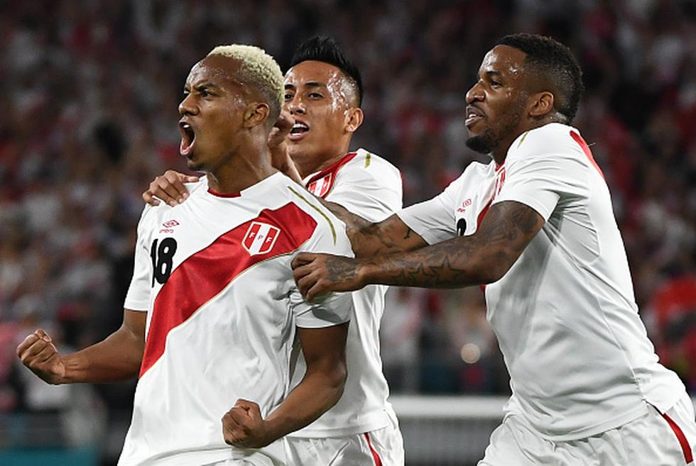 Peru vs.  Islandia