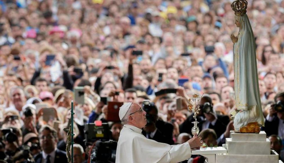 El papa Francisco canonizó a los pastorcillos de Fátima. (AFP)