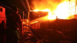 Más de 300 damnificados deja nuevo incendio en el Callao
