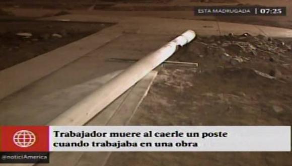 Trabajador murió tras caerle encima poste de telefonía. El hecho ocurrió en Lurín. (Captura de video)