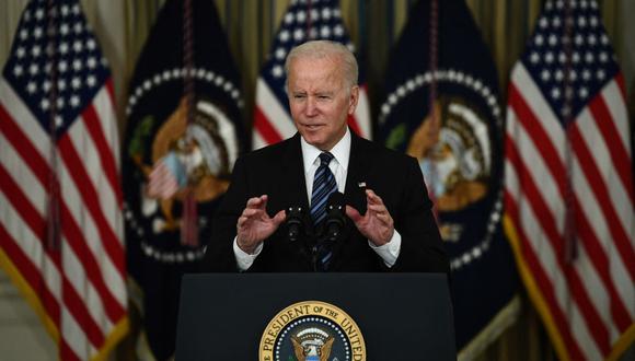 El presidente de Estados Unidos, Joe Biden, señaló estar de acuerdo con otorgar compensaciones a familias de migrantes. (Foto: Brendan Smialowski / AFP)