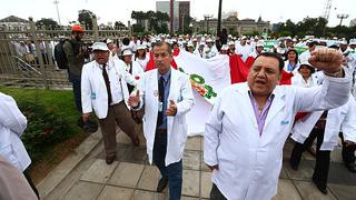 Huelga médica: Galenos de Essalud continuarán con protestas
