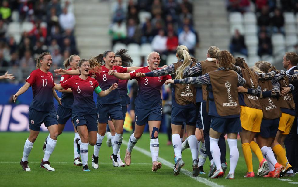 Noruega goleó 3-0 a Nigeria en su debut en el Mundial Femenino. (Foto: EFE)