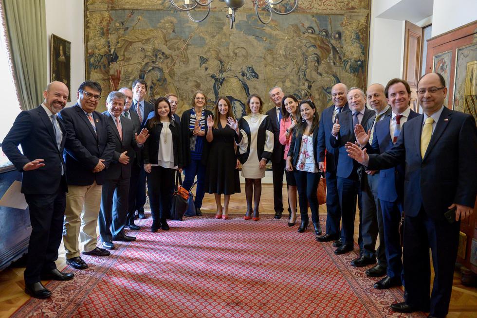 Líderes de opinión peruanos se reunieron con vocera del gobierno de Chile. (Flickr)