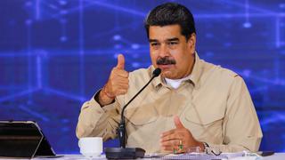 Nicolás Maduro se burla de Mike Pence por mosca en su cabeza
