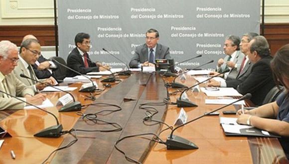 El premier Óscar Valdés se reunió con miembros de la Comisión Reorganizadora. (PCM)