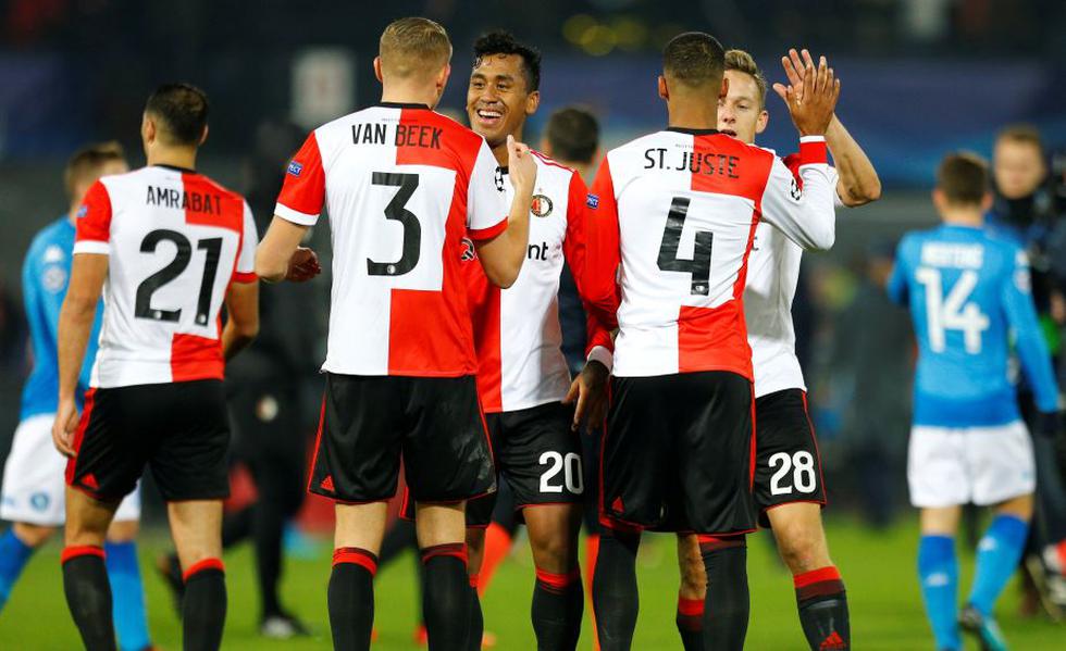 Feyenoord derrotó 2-1 al  Napoli por la Champions League. (AFP)