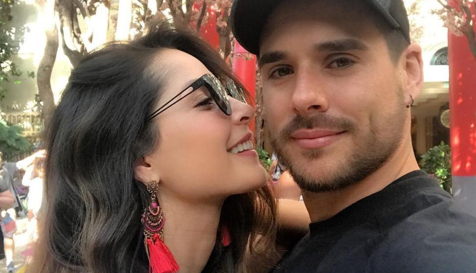 Carmen Villalobos luce por primera vez su anillo de compromiso junto a Sebastián Caicedo | Foto: Instagram