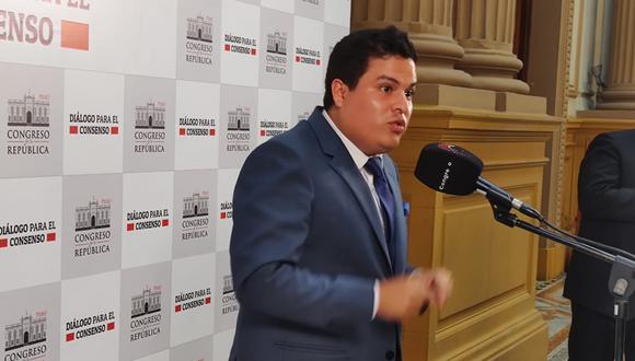 Bazán pedirá que el premier asista al Pleno de este miércoles. (Foto: P21/MotorolaG100)