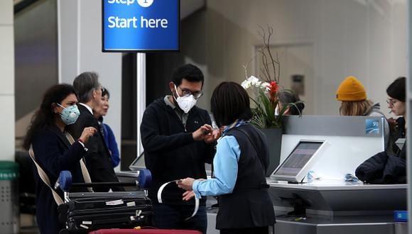 Autoridades de Salud buscan a los 152 pasajeros que compartieron el vuelo hacia Costa Rica junto a los infectados. (Foto referencial Getty Images)