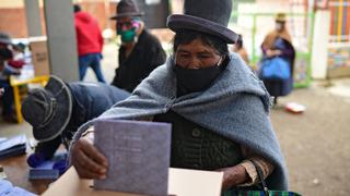 Bolivianos comienzan a votar, un año después de la salida de Evo Morales [FOTOS] 