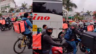 Repartidores de delivery escoltaron bus que transportó a la Selección Venezolana | VIDEO