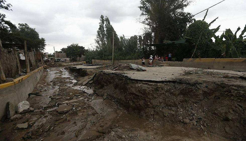 Huaicos en el Perú Más de 130 kilómetros de carreteras afectadas hasta