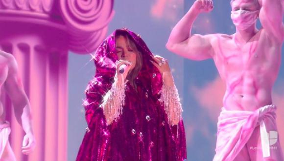 Karol G cantó "Tusa" en los Latin Grammy 2020. (Foto: Captura Univision)