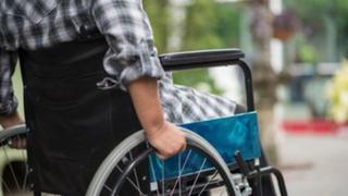 El  60 % de personas con discapacidad tienen dificultades para movilizarse en espacios públicos