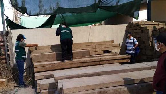 Arequipa: madera ilegal decomisada será transformada en bancas y estanterías para colegio