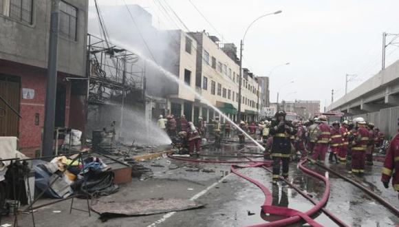 Menores murieron en incendio en taller de La Cachina. (Mario Zapata)