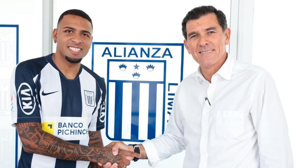 Alexi Gómez firmó por Alianza Lima para la temporada 2020. (Foto: Twitter)
