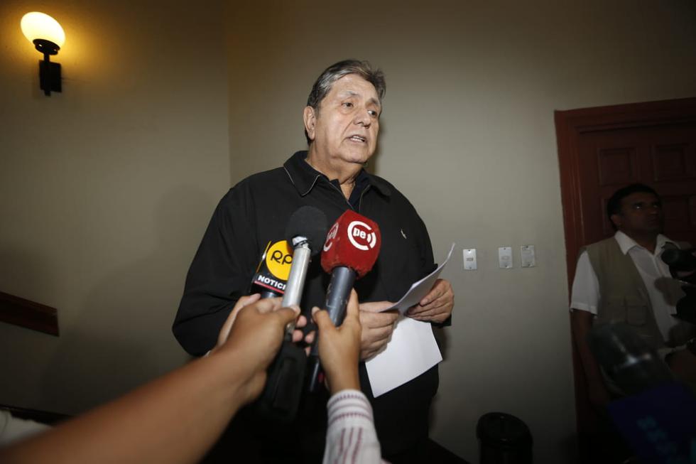 Según indicó García, presentó a través de su abogado, su pasaporte y un certificado de trabajo al fiscal Domingo Pérez. (Foto: Mario Zapata / GEC)