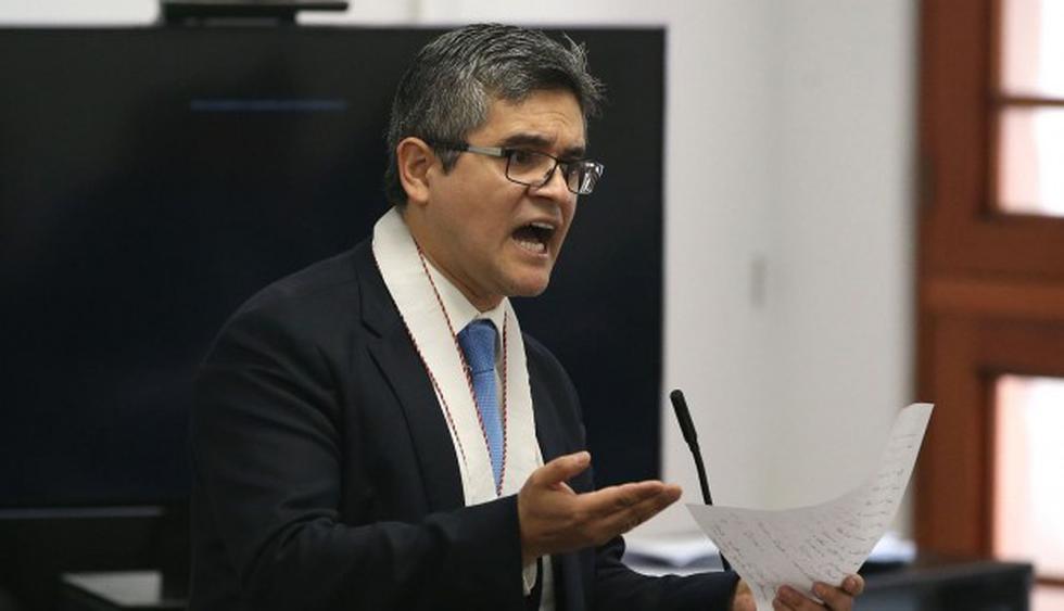 El fiscal de lavado de activos José Domingo Pérez inició su papel en el Equipo Especial pidiendo que se anule el permiso que se le otorgó a PPK para que pueda viajar a EE.UU. (Foto: GEC)