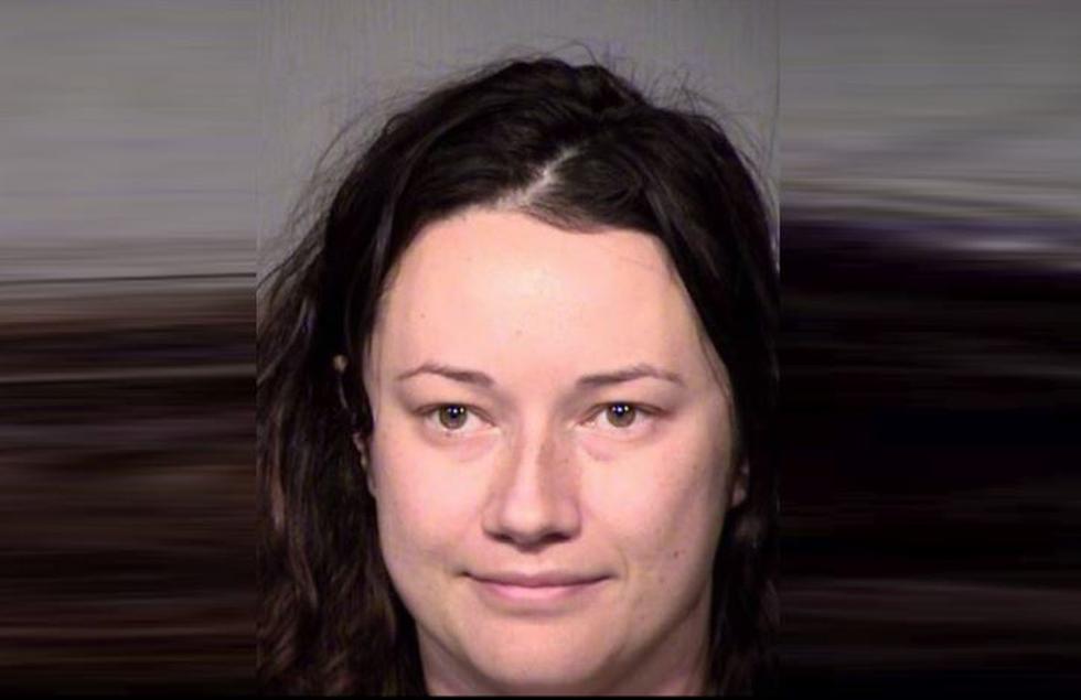 Una mujer está en la cárcel del condado de Maricopa, en Arizona, por los cargos de acoso y amenazas. (Policía del condado Maricopa)
