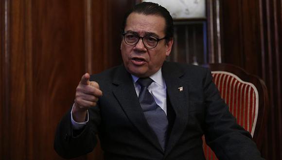 Enrique Mendoza se enfrentó a la comisión del Congreso que investiga la corrupción en Áncash. (Mario Zapata)