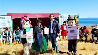 Inscriben títulos de propiedad rural en beneficio de agricultores que viven cerca al Lago Titicaca