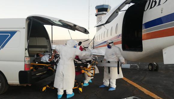 El avión llegó con los pacientes al aeropuerto Internacional Jorge Chávez a las 8:00 p.m. de ayer y se procedió con la evacuación en ambulancias a los Hospital de Ate, Almenara, Rebagliati y Sabogal.