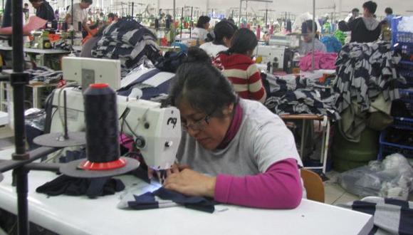 Exportaciones de prendas de vestir cerrarían con crecimiento positivo este año. (Difusión)