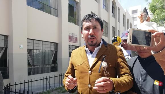 Candidato Elmer Cáceres amenaza con denunciar a periodistas. (Miguel Idme/Perú21)