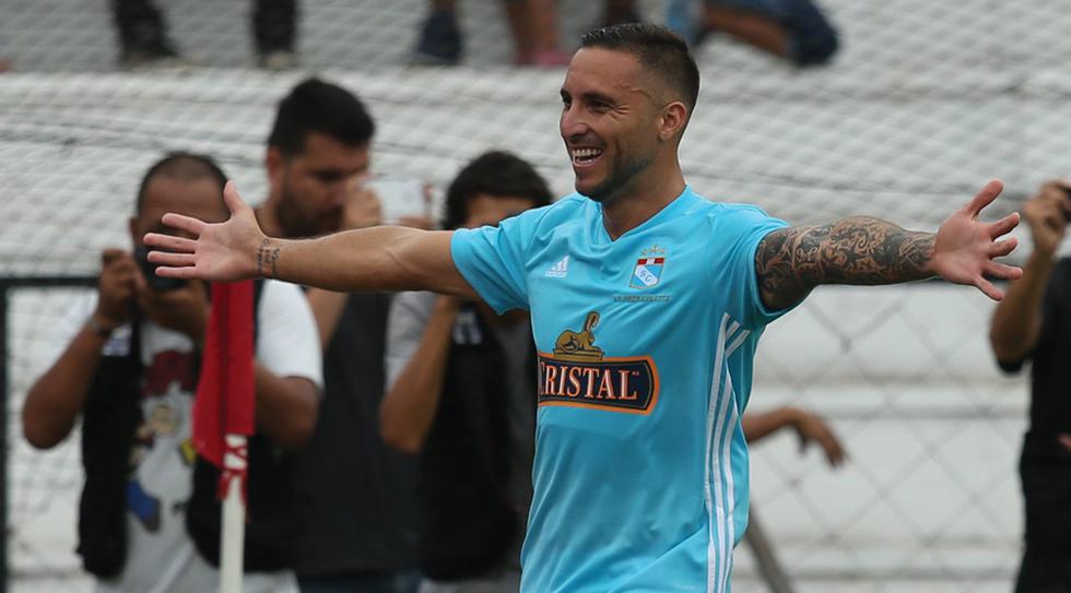 Emanuel  Herrera alcanzó los 29 goles con Sporting Cristal. (USI / Gol Perú)