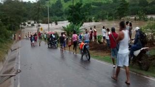 San Martín: Cinco muertos deja desborde de quebradas en Picota