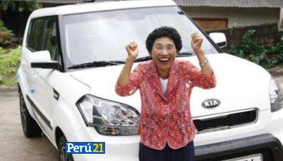 Cha Sa-soon obtuvo su licencia de conducir después de casi 18 años desde su primer intento. (Foto: The Mirror)