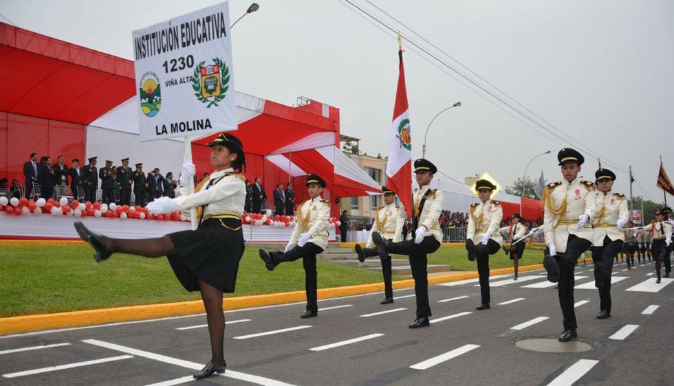 Colegios, Bomberos, Policía y Ejército participaron en desfile en La Molina. (Difusión)