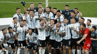 Con Lionel Messi ovación por sus compañeros: la celebración de Argentina tras ganar la Finalissima [FOTOS]