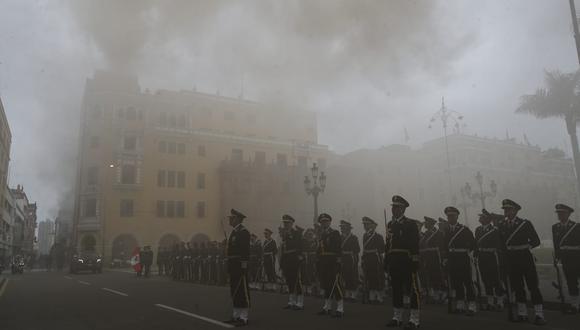 Incendio en casona de Plaza de Armas de Lima. (Foto: Jorge Cerdan /GEC).
