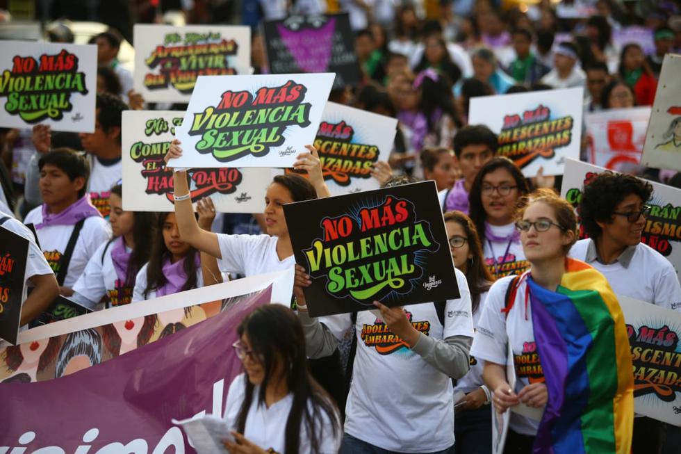 Ni Una Menos: Así se vivió la marcha del colectivo contra la violencia de género. (Jesús Saucedo)