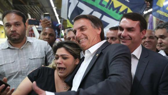 Bolsonaro afirmó que Lula, preso desde abril, "tenía todo para ser un gran presidente", pero "intentó que Brasil fuera de un solo partido". (Foto: EFE)